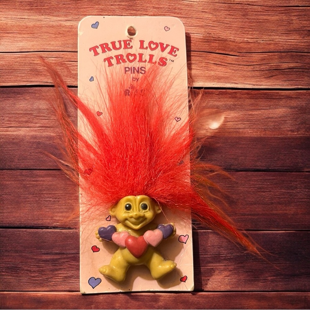 True love mini troll will red or pink hair pin back by RUSS